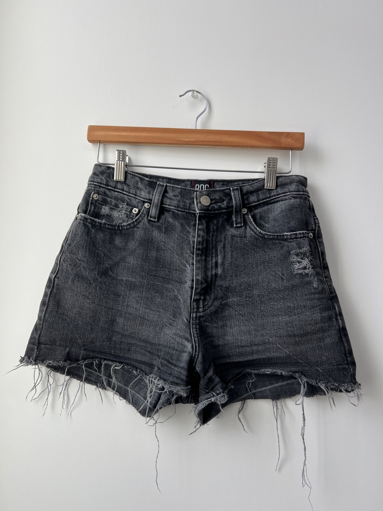 Urban Outfitters Bdg Girlfriend Black Washed Distressed High-Rise Jean Shorts